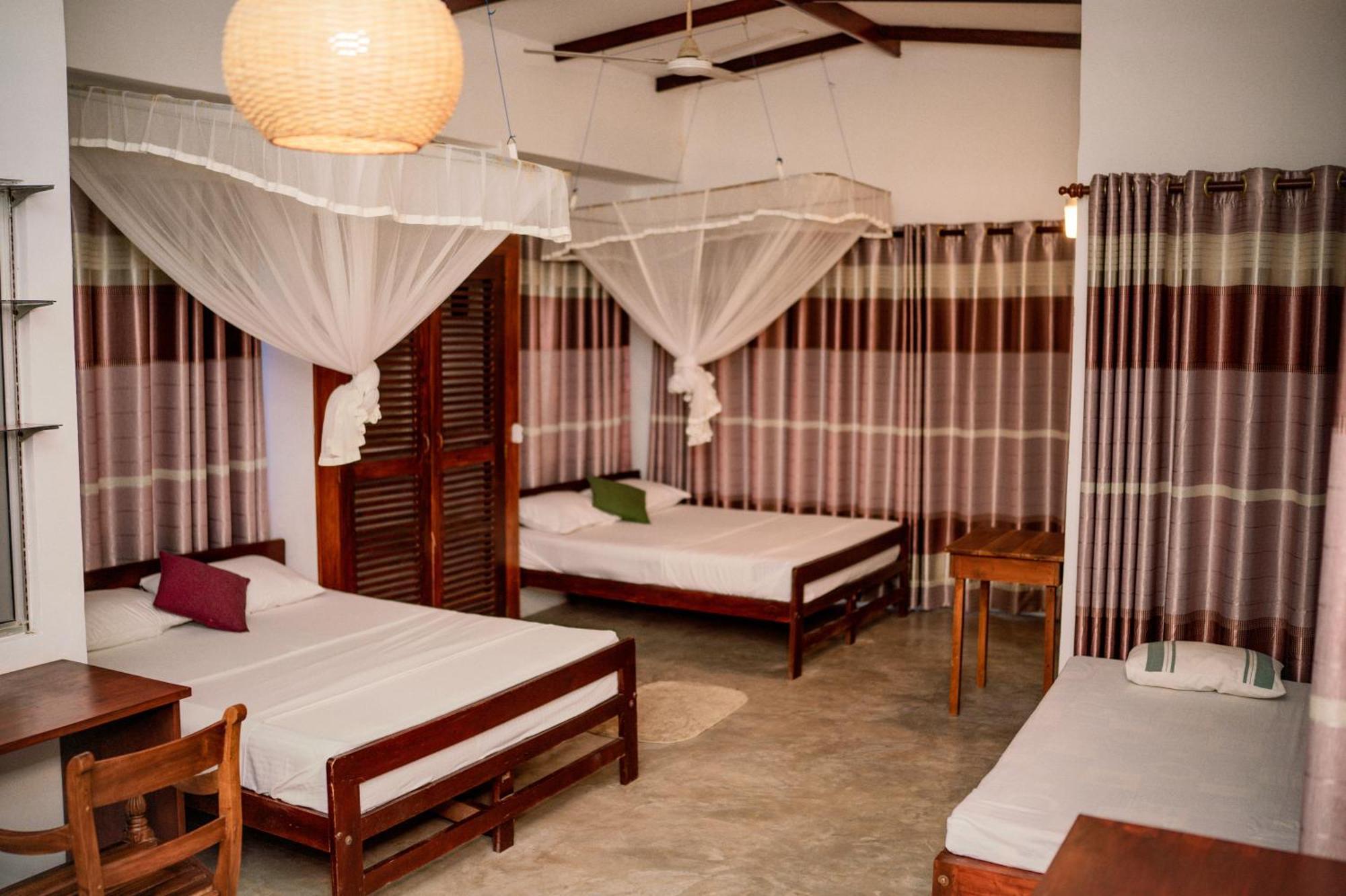 Bienvenido Cozy Madiha Hotel Matara Room photo