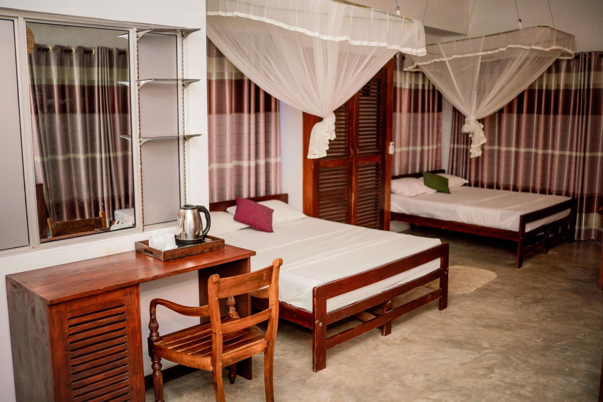 Bienvenido Cozy Madiha Hotel Matara Room photo