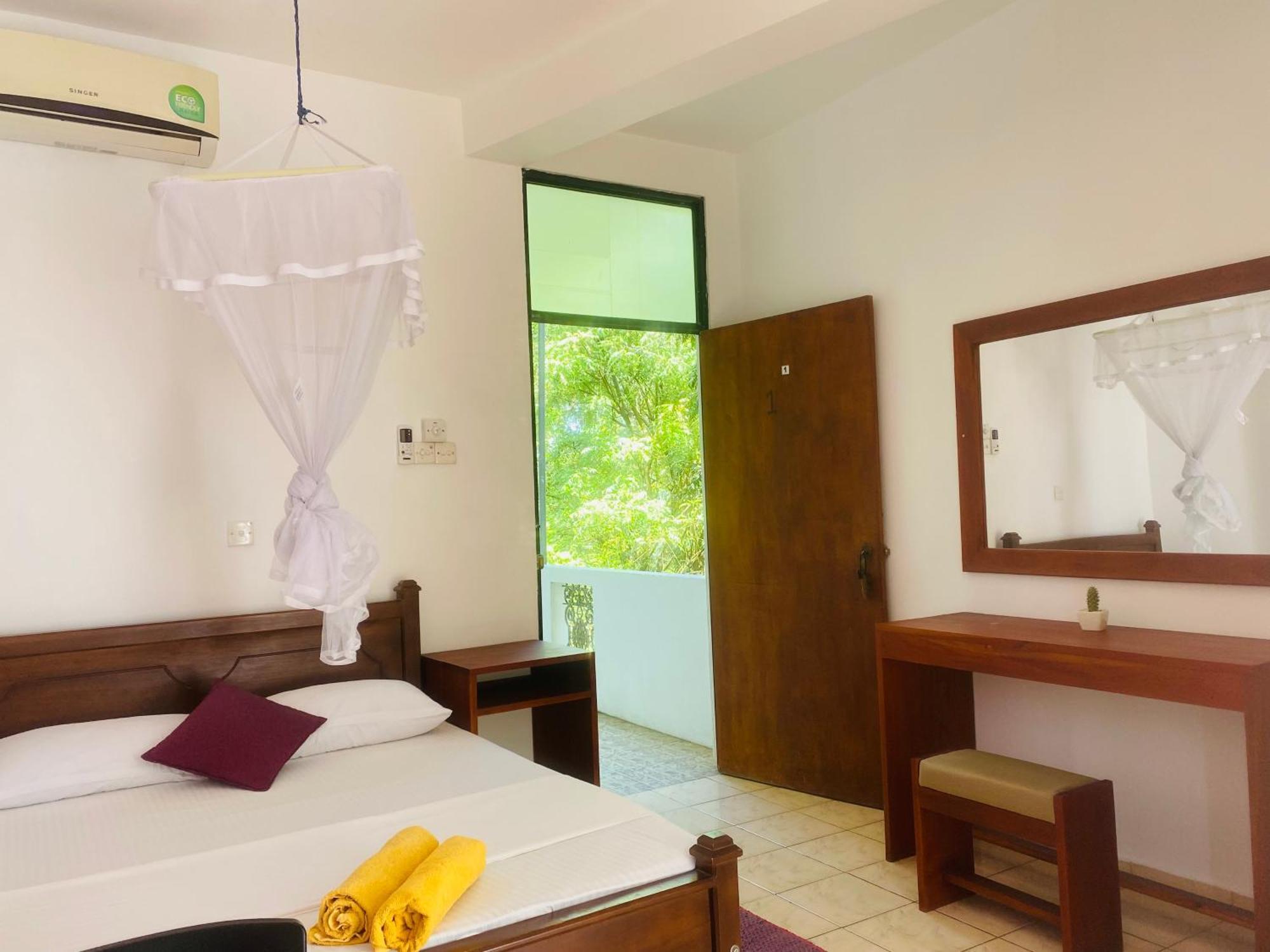 Bienvenido Cozy Madiha Hotel Matara Room photo