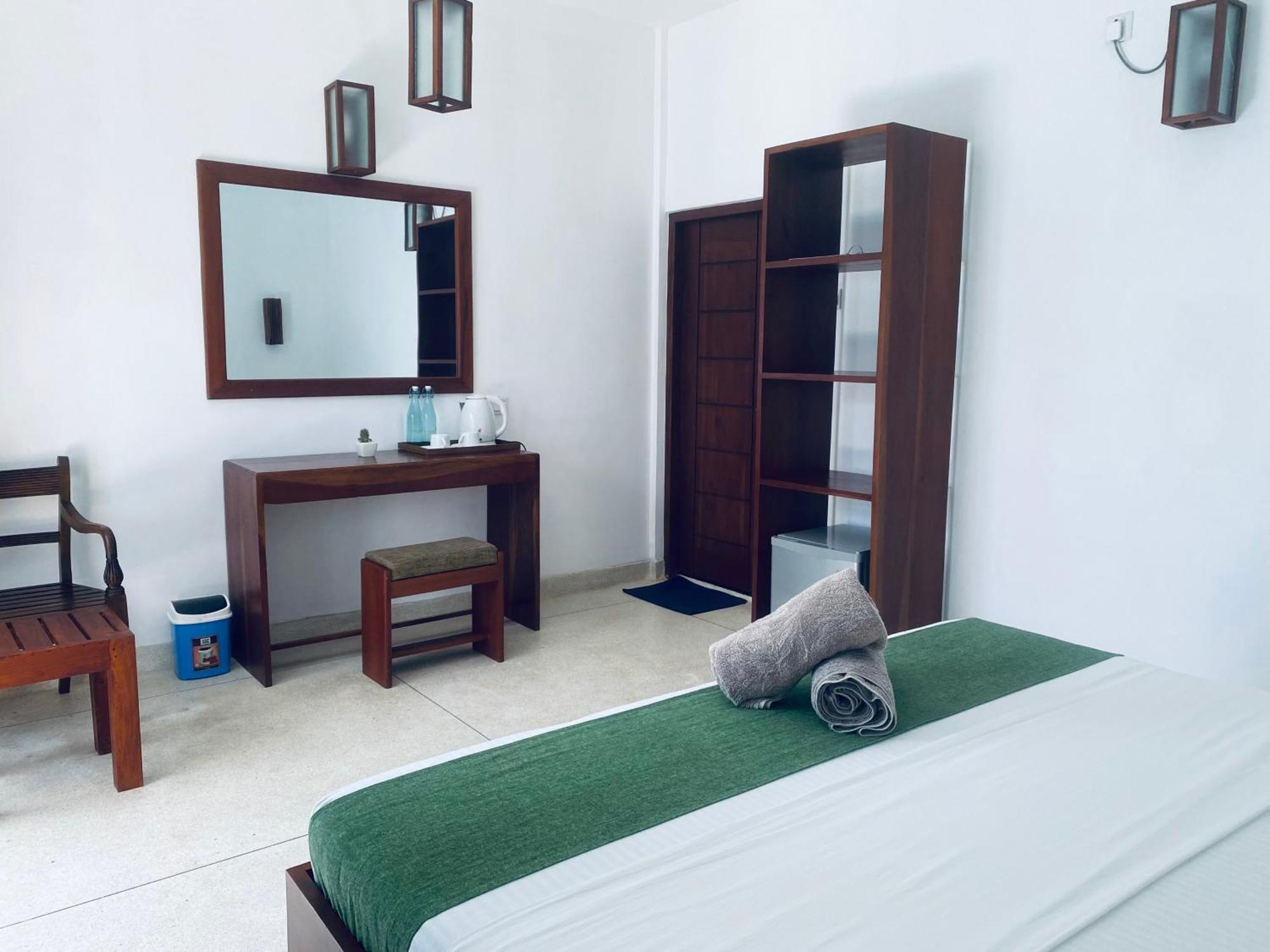 Bienvenido Cozy Madiha Hotel Matara Exterior photo