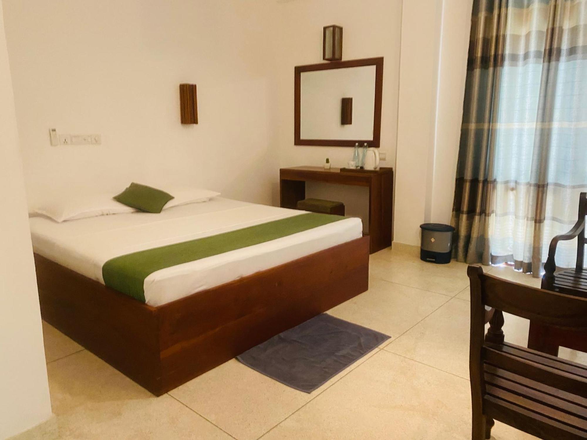 Bienvenido Cozy Madiha Hotel Matara Room photo